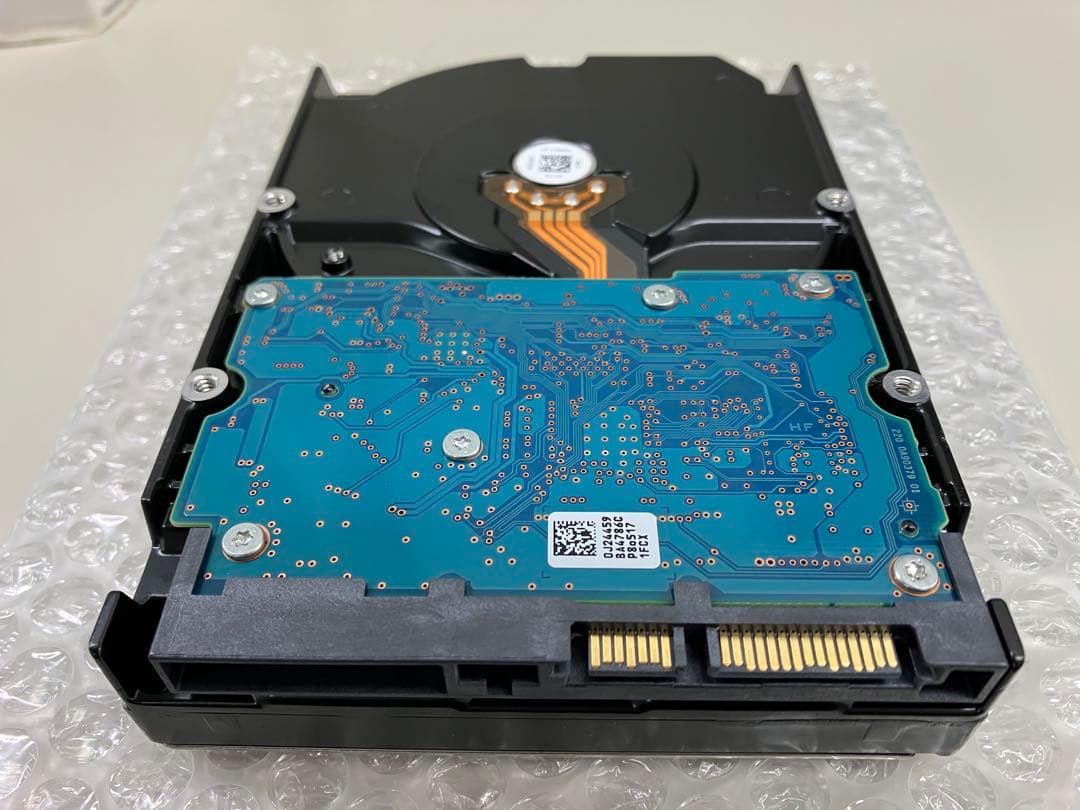 Hitachi/HGST 3.5 HDD 4TB ※管理番号:㉚