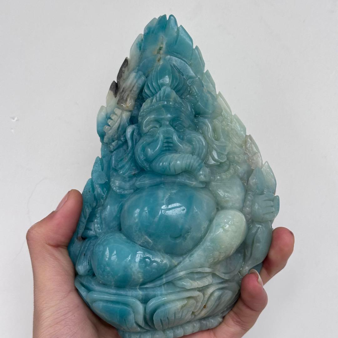 天然石ピスタチオカルサイトのガネーシャ　ご購入前に在庫確認必要G.905