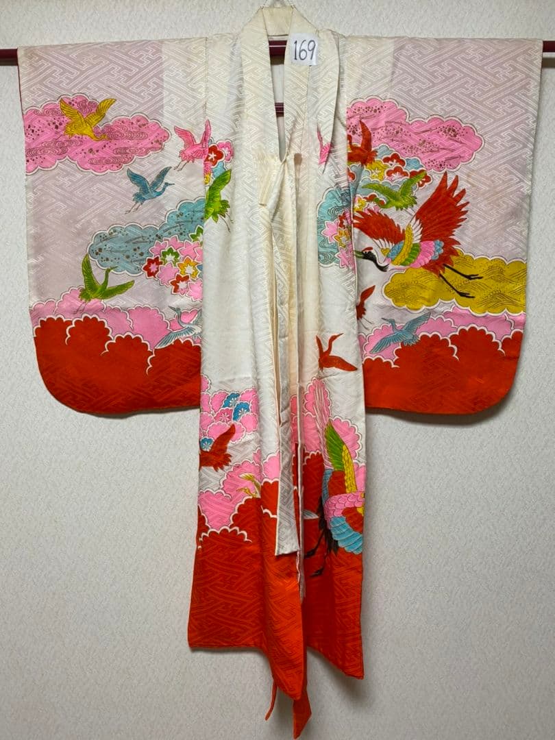No.169アンティーク子供着物正絹七五三着丈95.5センチ裄丈38.5センチ