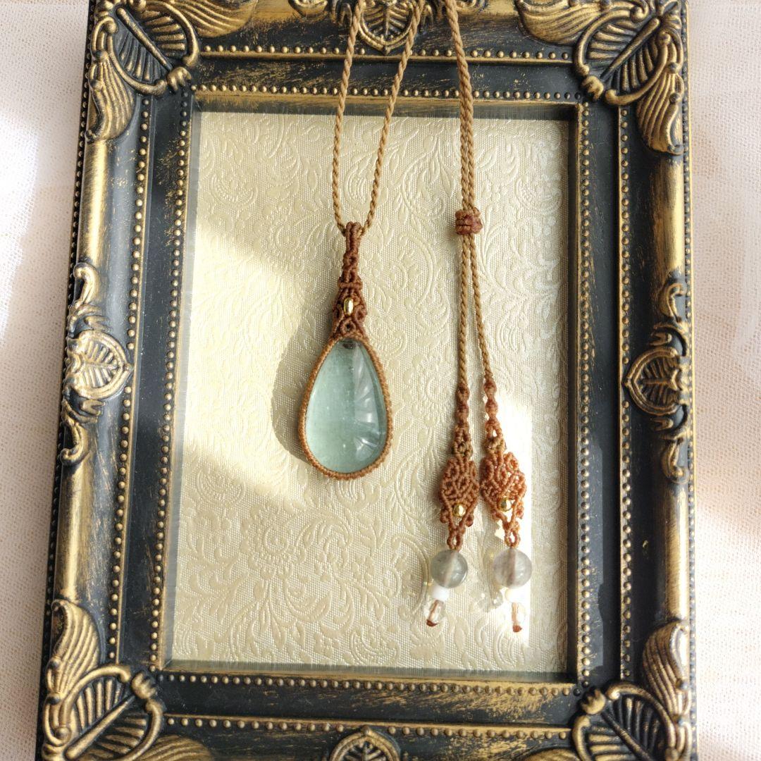 アクアマリン　マクラメ編みネックレス