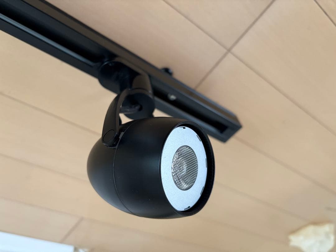 ダクトレール　スポットライト　コイズミ 照明