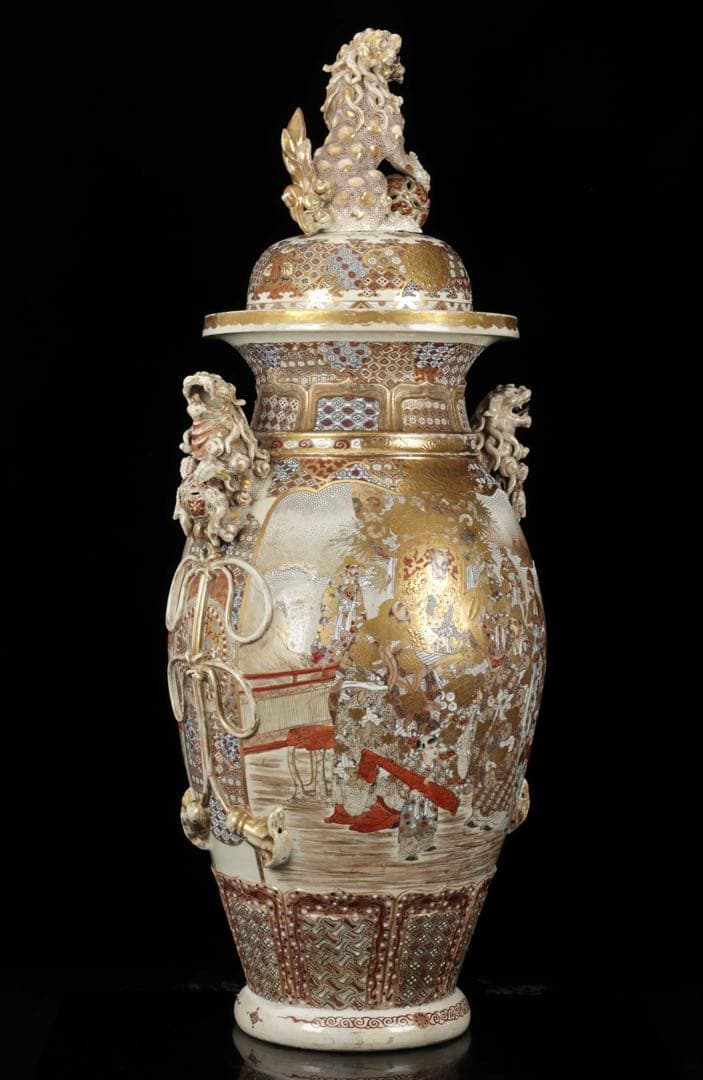 極上薩摩焼　薩摩　壺　古美術品獅子 香炉 飾壺 陶器 骨董 古美術 アート 花瓶