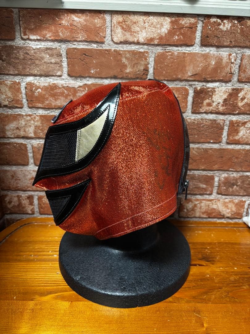 SHIMA製　桜庭和志　ストロングマシン　サクマシーン　ハーフタイプ　サイン入り