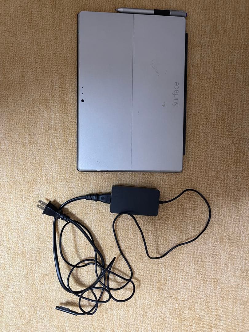 Microsoft Surface Pro 3 中古