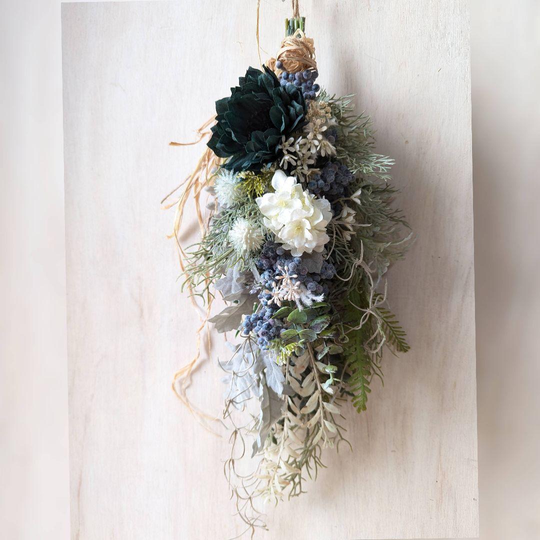 専用＊ブルーグリーンアネモネ＆ミニアジサイ　フェイクスワッグ