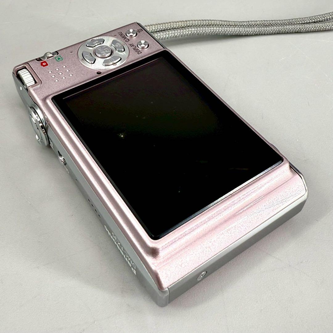 LUMIX DMC-FX35　Panasonic コンパクトデジタルカメラ