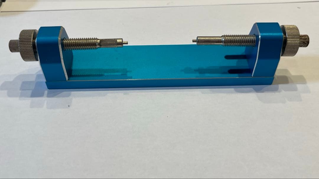 ア*ン様 ミニ四駆 車体MSフレキ 電池落とし パーツ 治具 複数