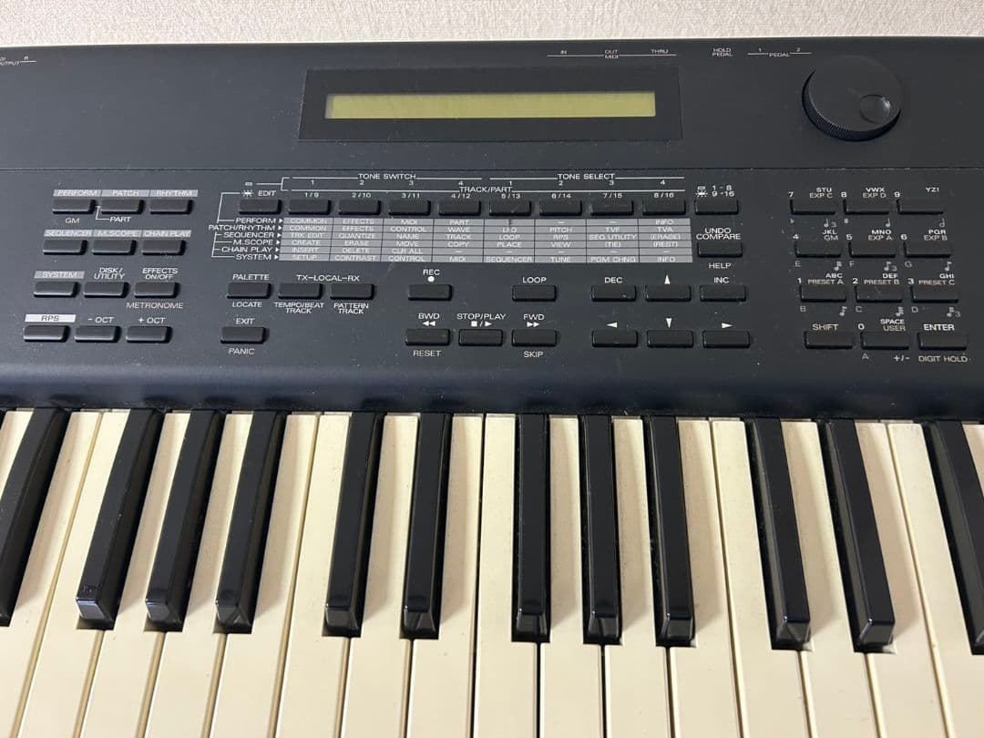 Roland シンセ XP-50「ジャンク品」ケース・エキスパンションボード付