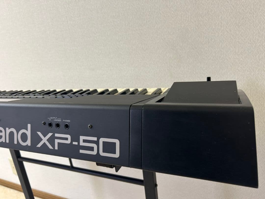 Roland シンセ XP-50「ジャンク品」ケース・エキスパンションボード付