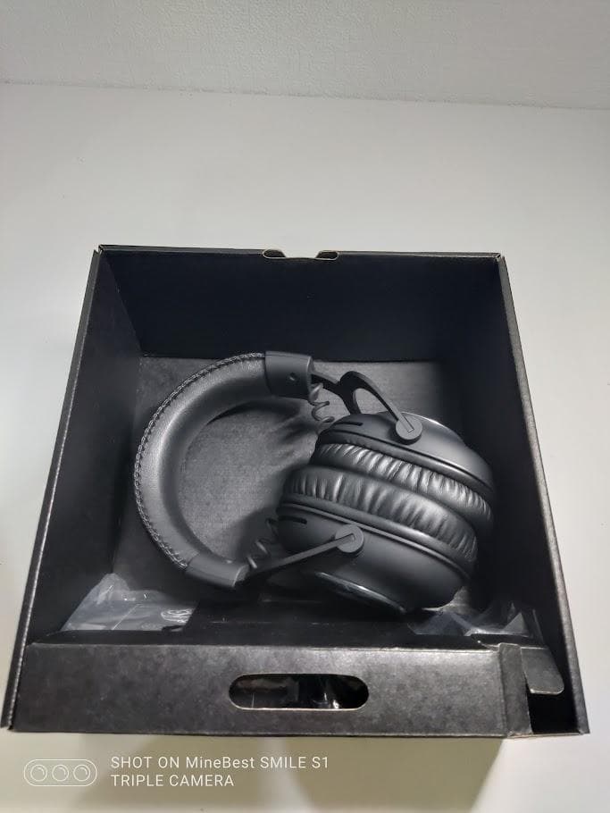 logicool PRO X ゲーミングヘッドフォン