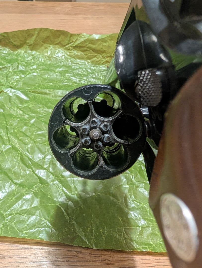 MGC 44マグナム8 3/8インチロングバレル ALL樹脂ボディ 改造不可