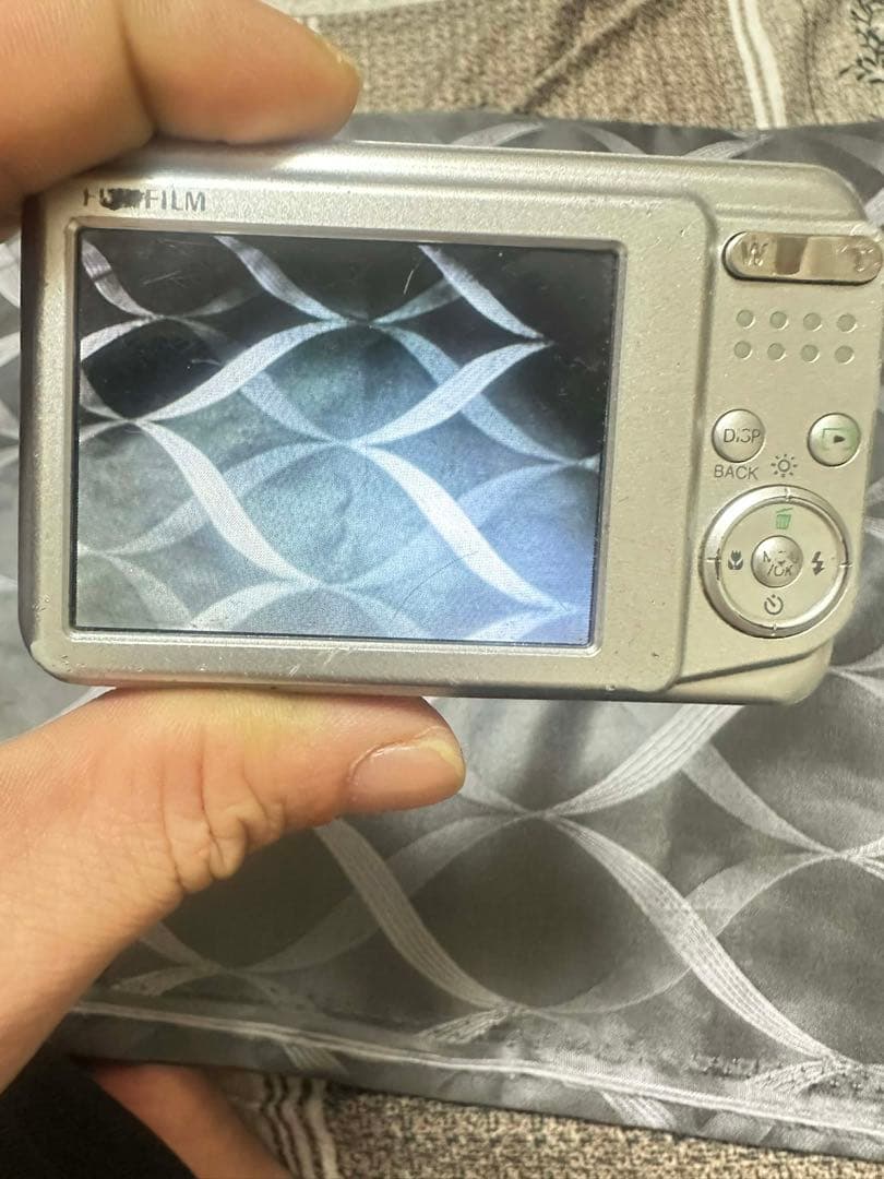 FUJIFILM 12.2メガピクセル デジタルカメラ