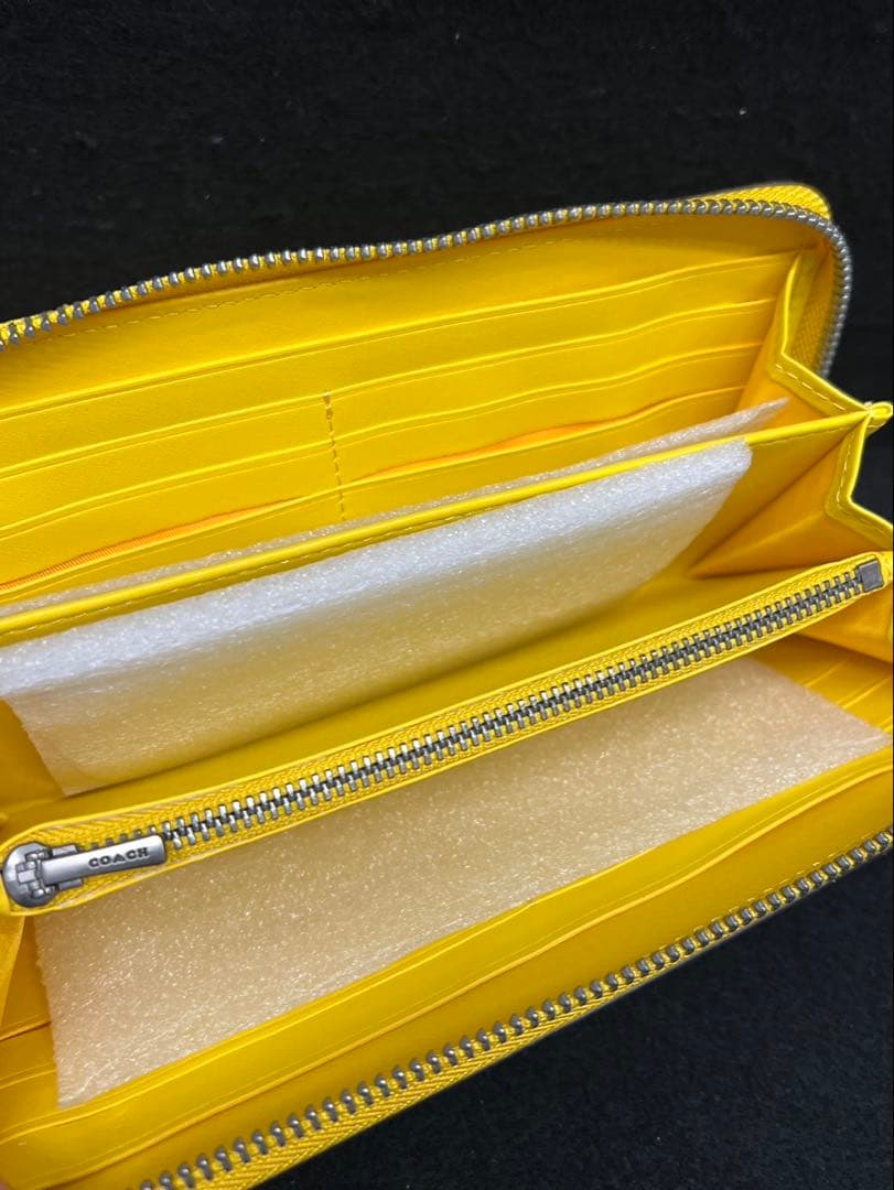 【coach/コーチ】長財布　イエロー　レディース　アクセサリー