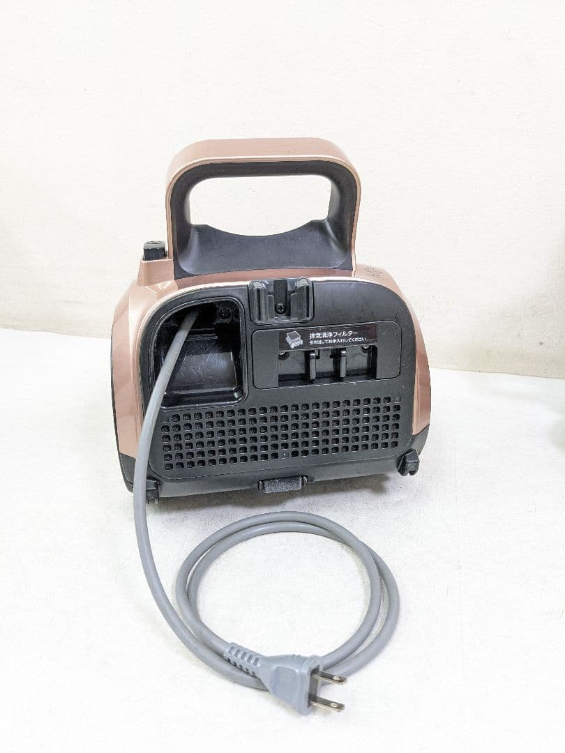 TOSHIBA 東芝 VC-MG920-N サイクロン式掃除機 2018年製