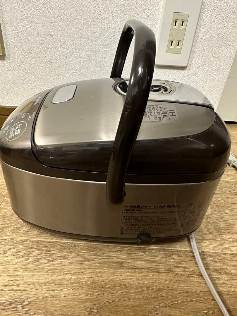 Zojirushi NP-GK05 炊飯器 0.54L 2022年製