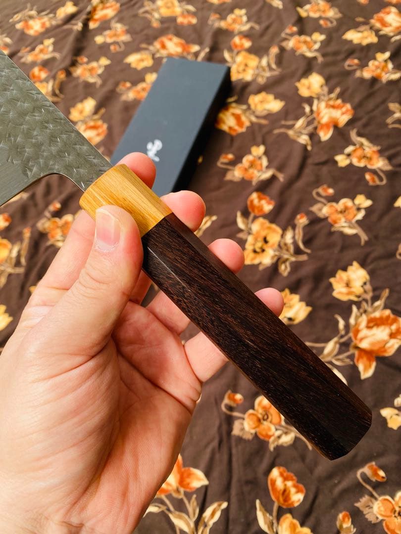 黒崎優　「閃光」牛刀包丁 240mm 紫檀柄桂 R2 / SG2