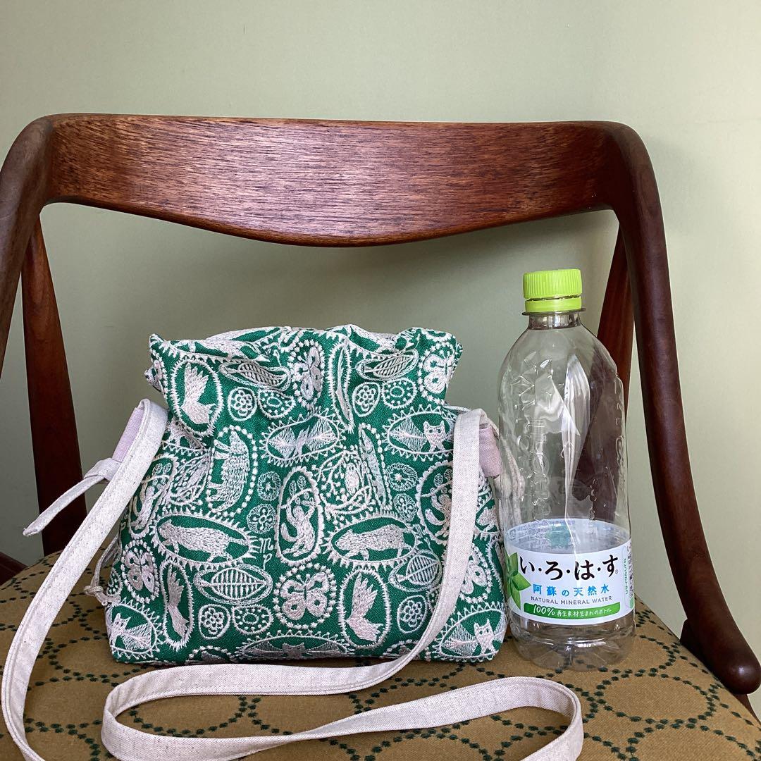 ミナペルホネンjungle reliefグリーンでエアリーポシェットハンドメイド