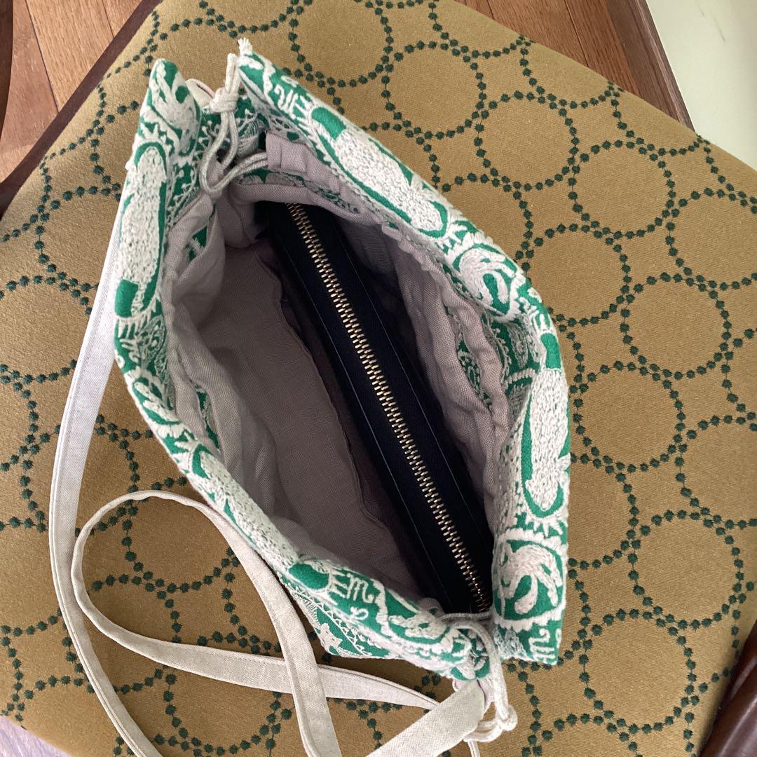 ミナペルホネンjungle reliefグリーンでエアリーポシェットハンドメイド