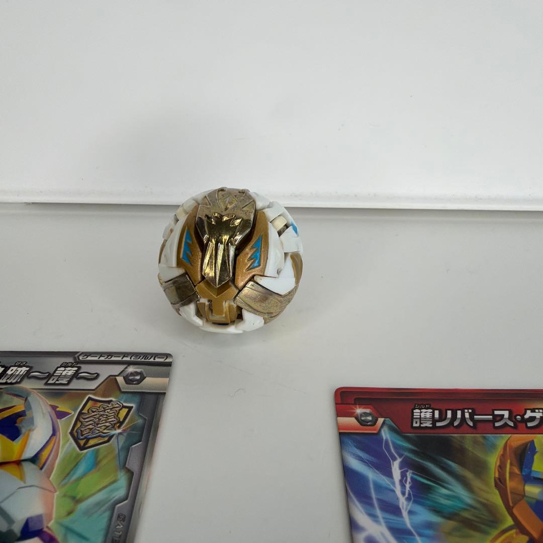 バトルスピリッツ ゴールド ホワイト フィギュア