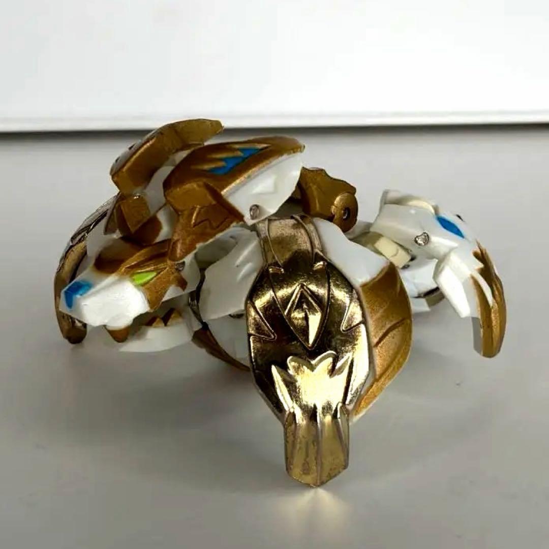 バトルスピリッツ ゴールド ホワイト フィギュア