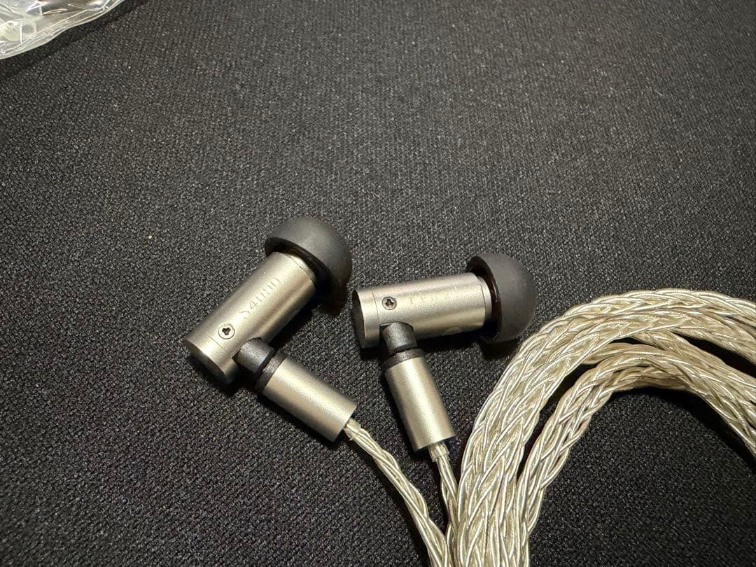 final s4000 有線イヤホン