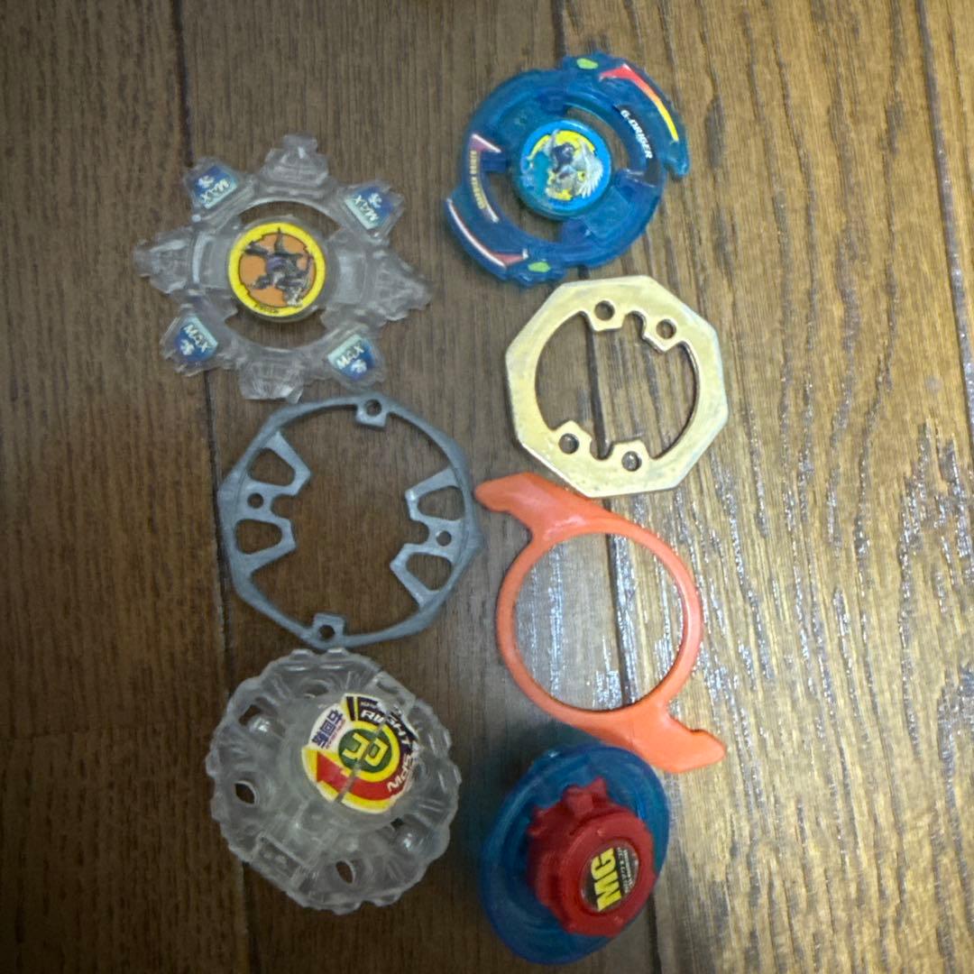 ベイブレード　状態悪いもの多いので説明文必読　　(箱は空箱)