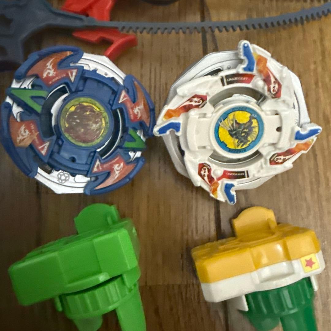 ベイブレード　状態悪いもの多いので説明文必読　　(箱は空箱)