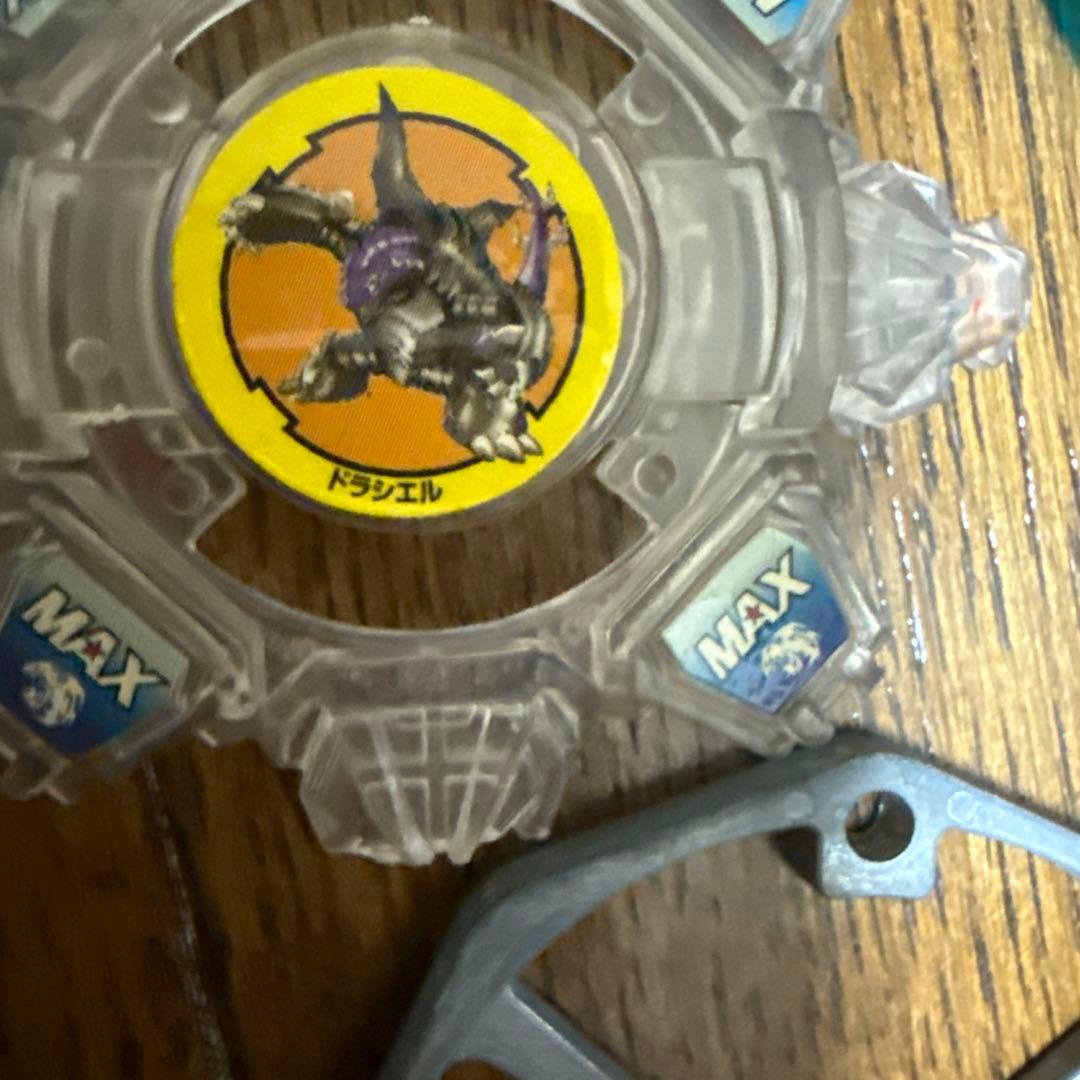 ベイブレード　状態悪いもの多いので説明文必読　　(箱は空箱)