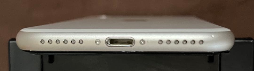 最終処分特価　ジャンク　iPhoneSE 第3世代