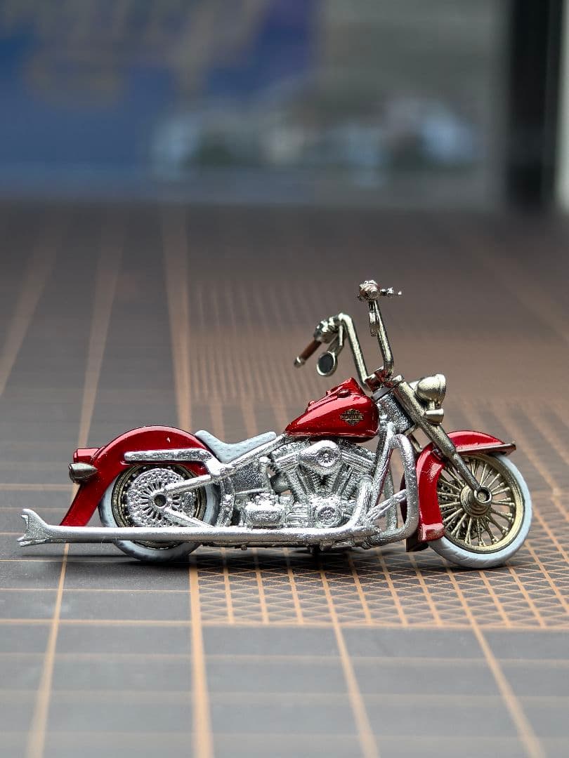 1/64 ハーレー風 チョッパー バイク ミニチュアモデル メタリックレッド
