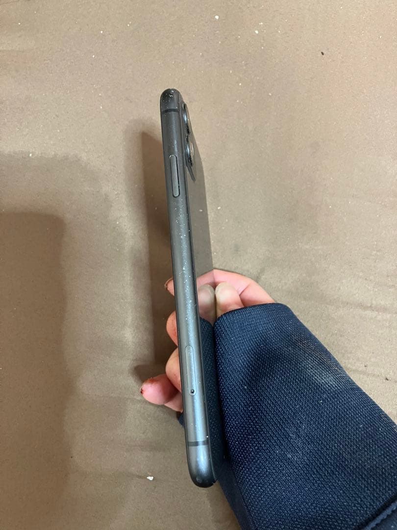 iPhone11 64ホワイト