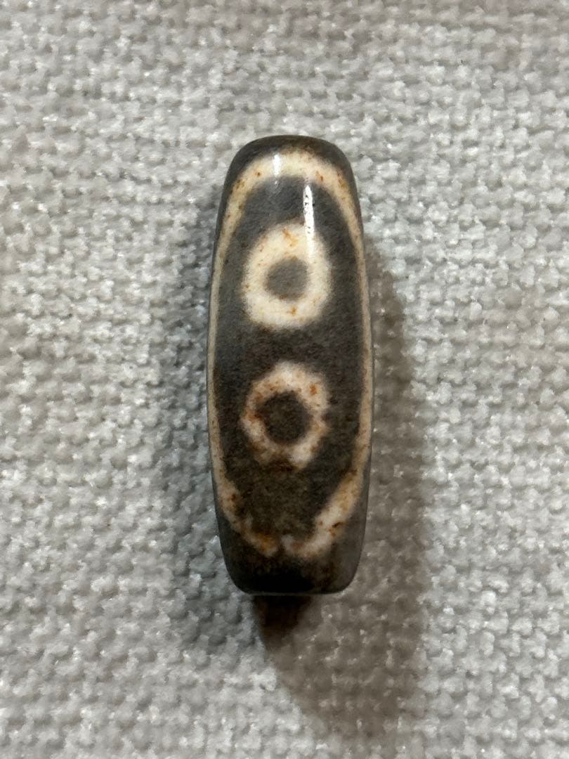 三眼天珠　オールドタイプ　アンティーク　／送料込　匿名発送／チベット　天珠