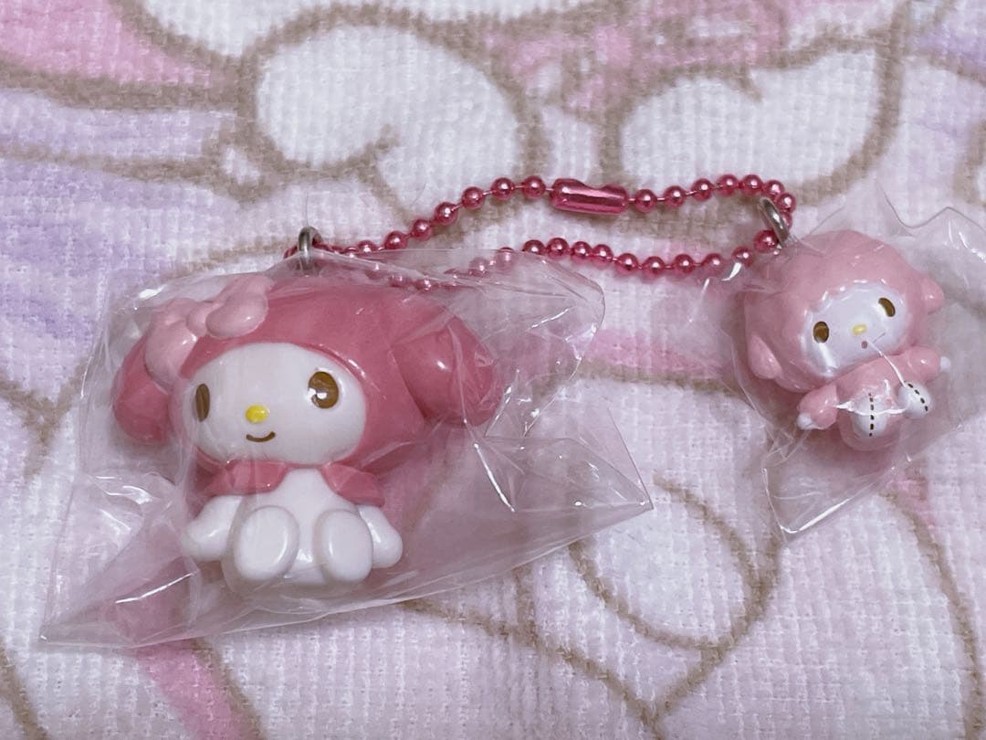 マイメロディ　ピアノちゃん　マスコットキーホルダー