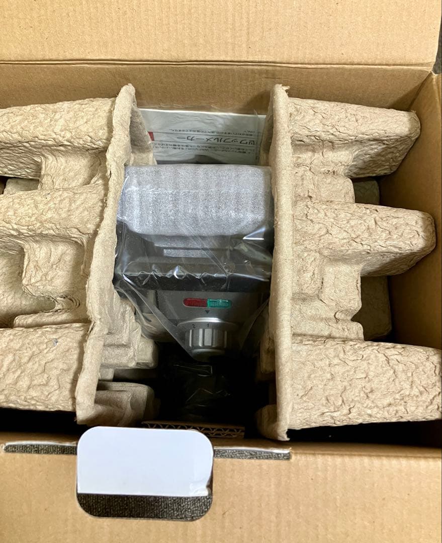 クイジナート 縦型コンパクト ワッフルメーカー WAF-V100J シルバー