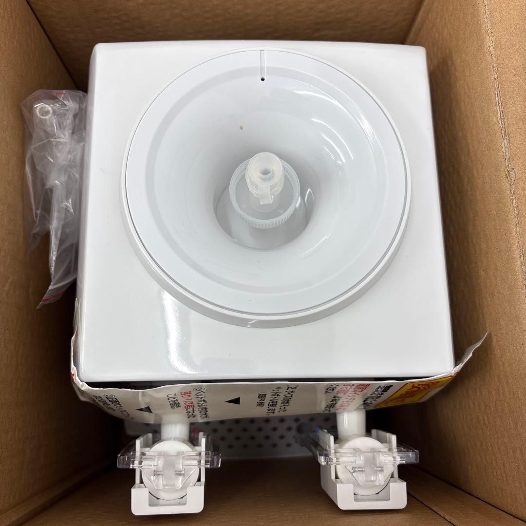 コンパクトウォーターサーバー AQUA CUBE2 AQC-002 未使用品