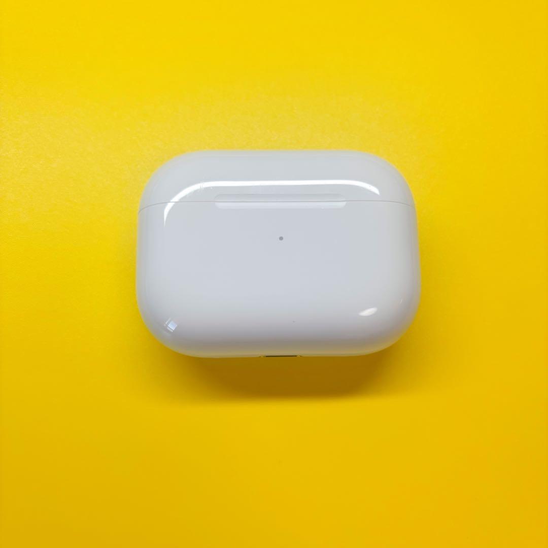 AirPods Pro 第2世代　充電ケース　最新　エアーポッズプロ