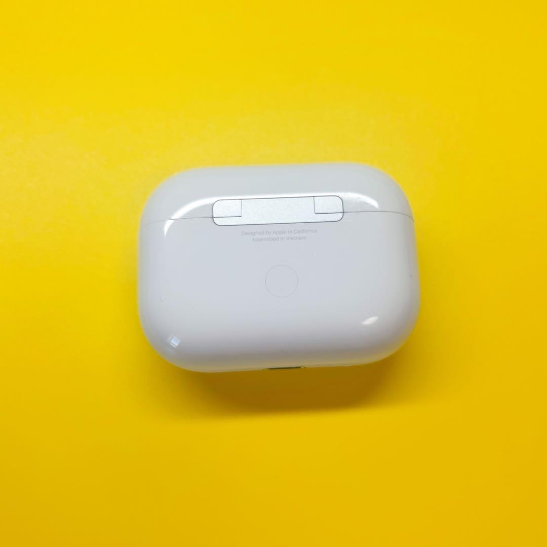 AirPods Pro 第2世代　充電ケース　最新　エアーポッズプロ