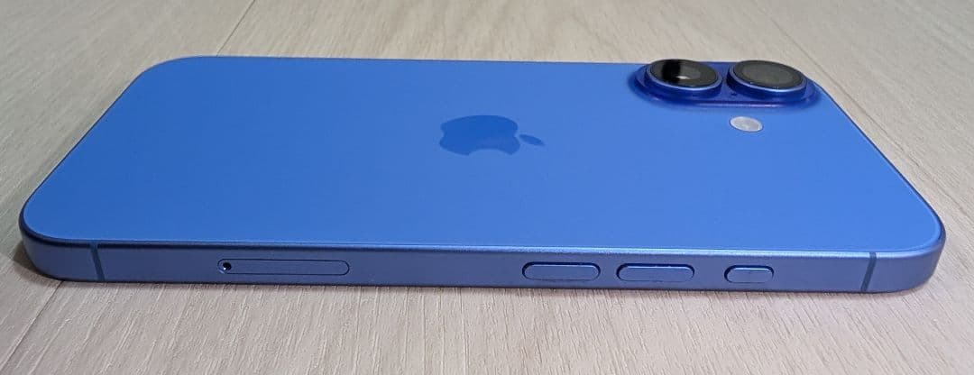 iPhone 16 128GB SIMフリー　ウルトラマリン