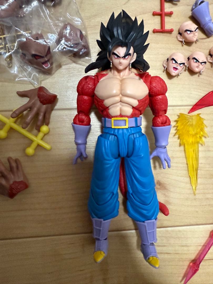 S.H.フィギュアーツ ドラゴンボール スーパーサイヤ人4 ベジット ブロリー