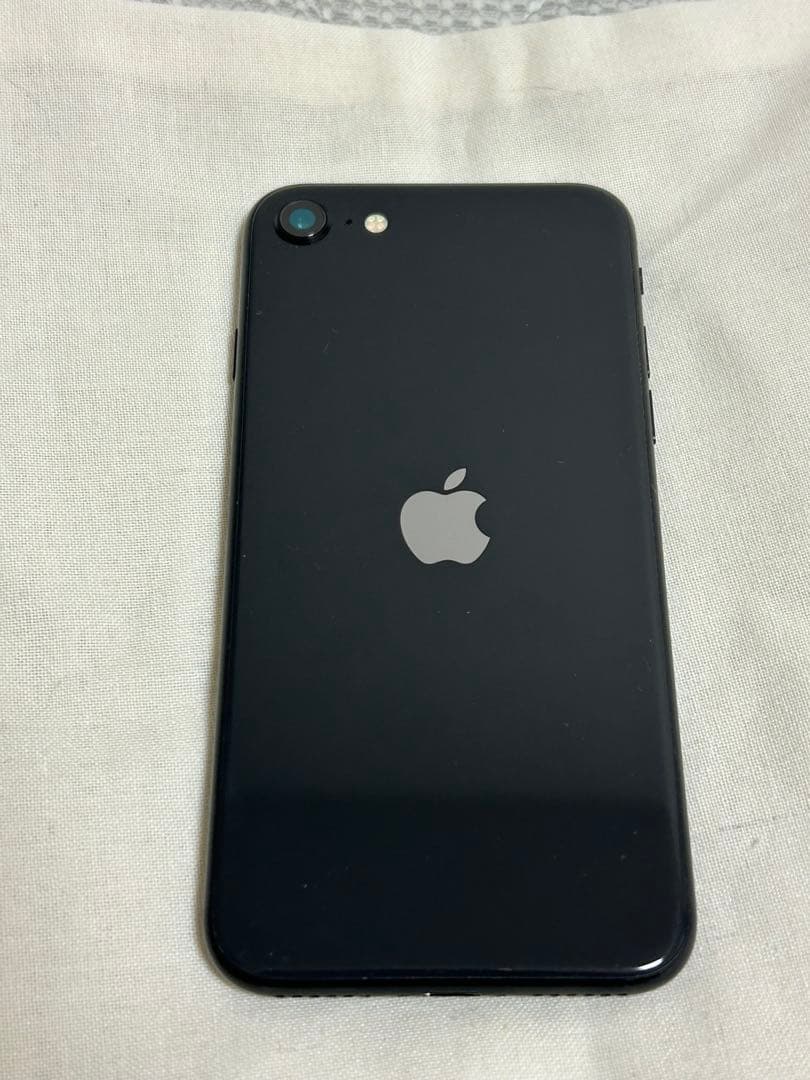 Apple iPhone SE 第2世代ブラック 本体