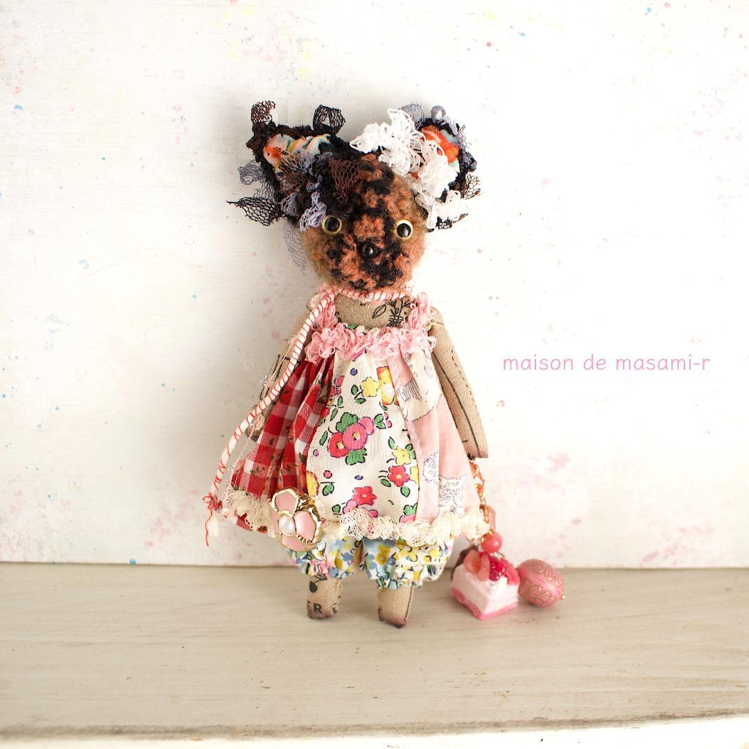 サビ猫のミニぬいぐるみ 14cm バックチャーム付き リバティ