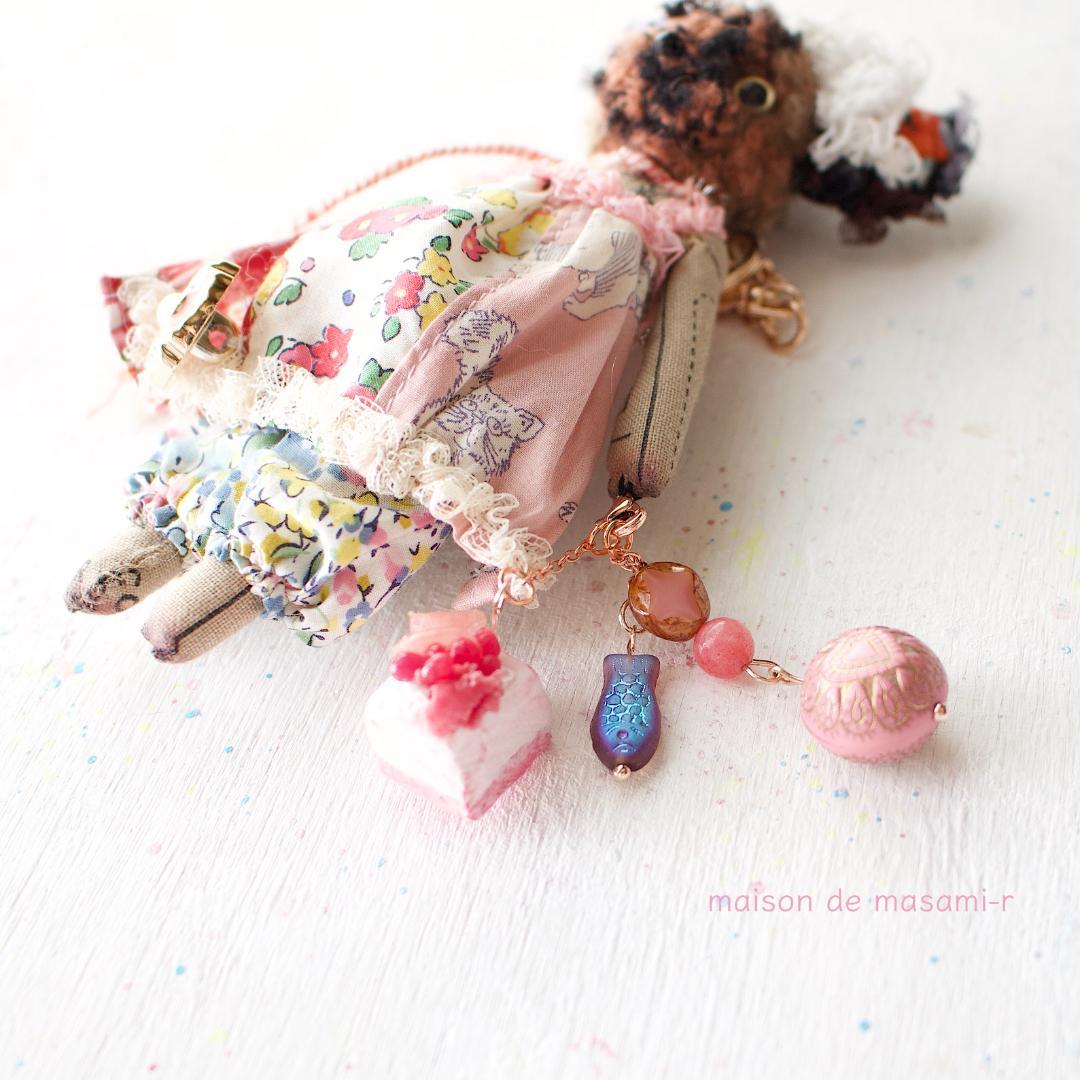 サビ猫のミニぬいぐるみ 14cm バックチャーム付き リバティ