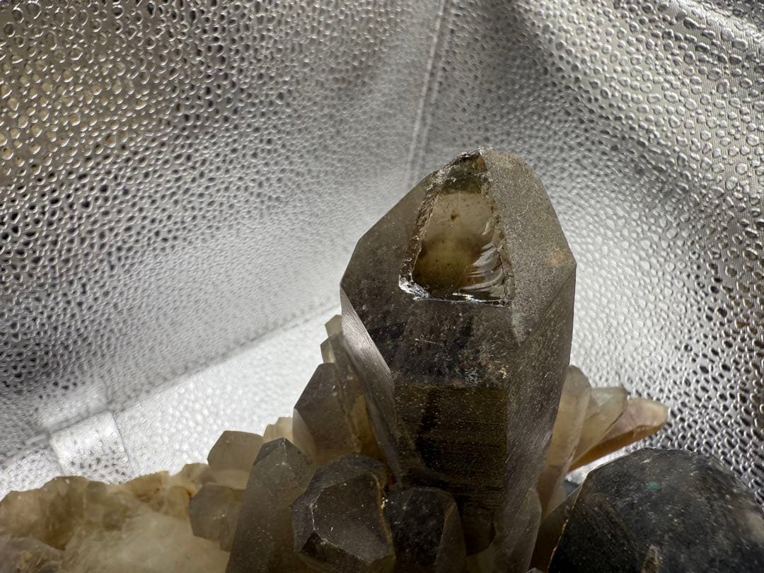 モリオンクラスター超巨大！（天然石）6キロ!!