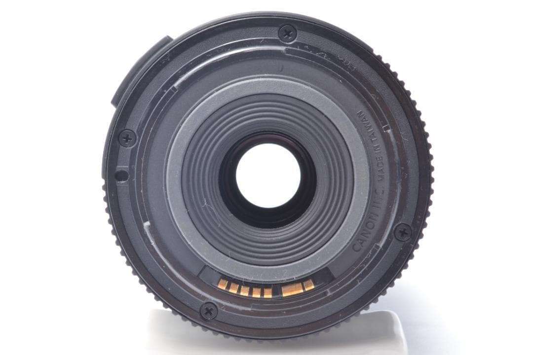 Canon Kiss X5 ✨標準レンズ✨回転式液晶✨初心者の方に✨ショット数少