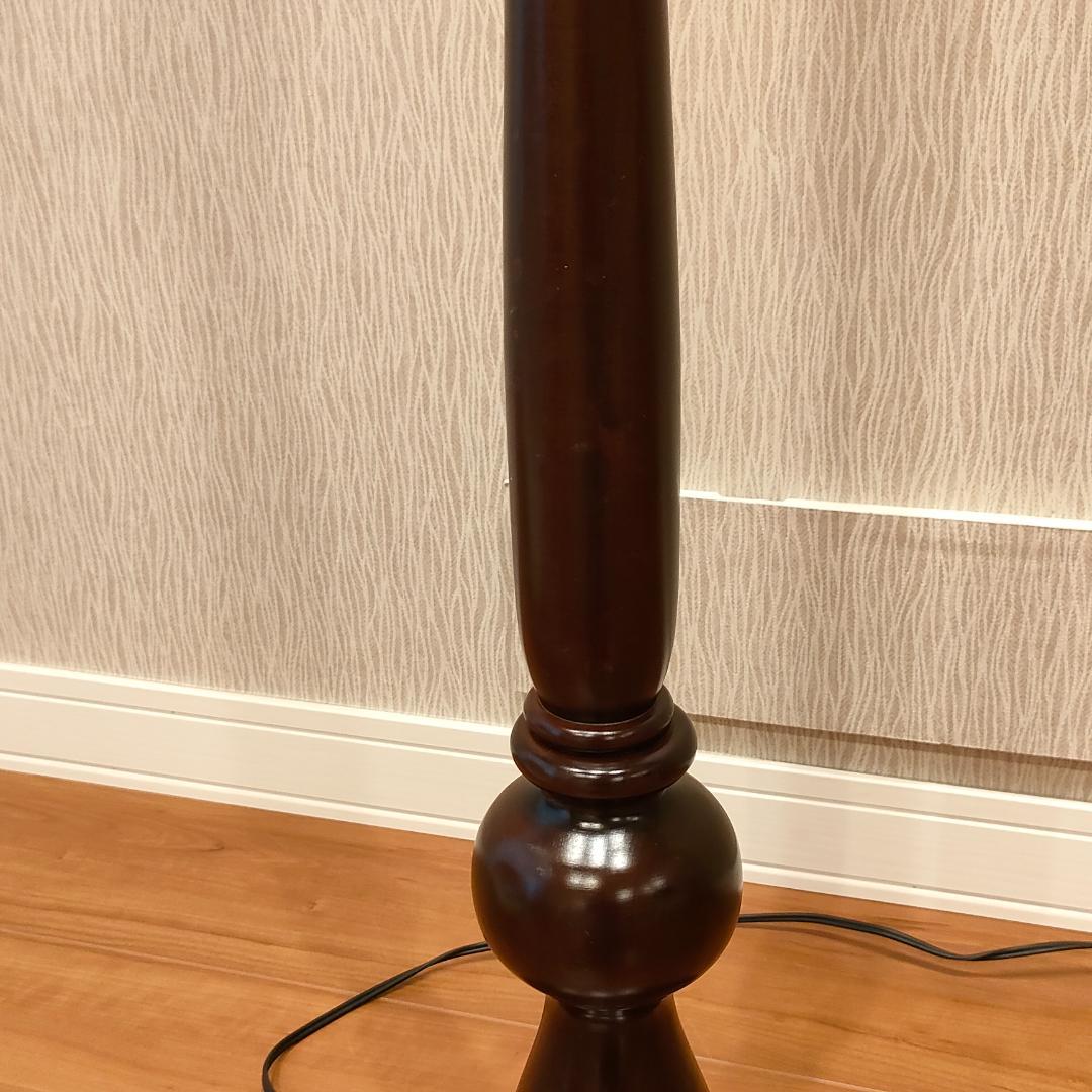 アンティーク　フロアランプ　オールウッドベース　花柄　フリンジ