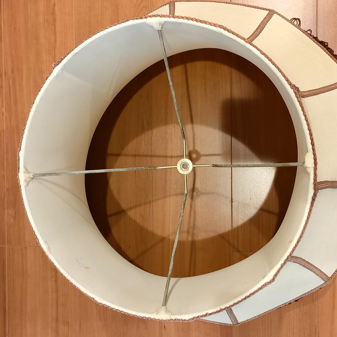 アンティーク　フロアランプ　オールウッドベース　花柄　フリンジ