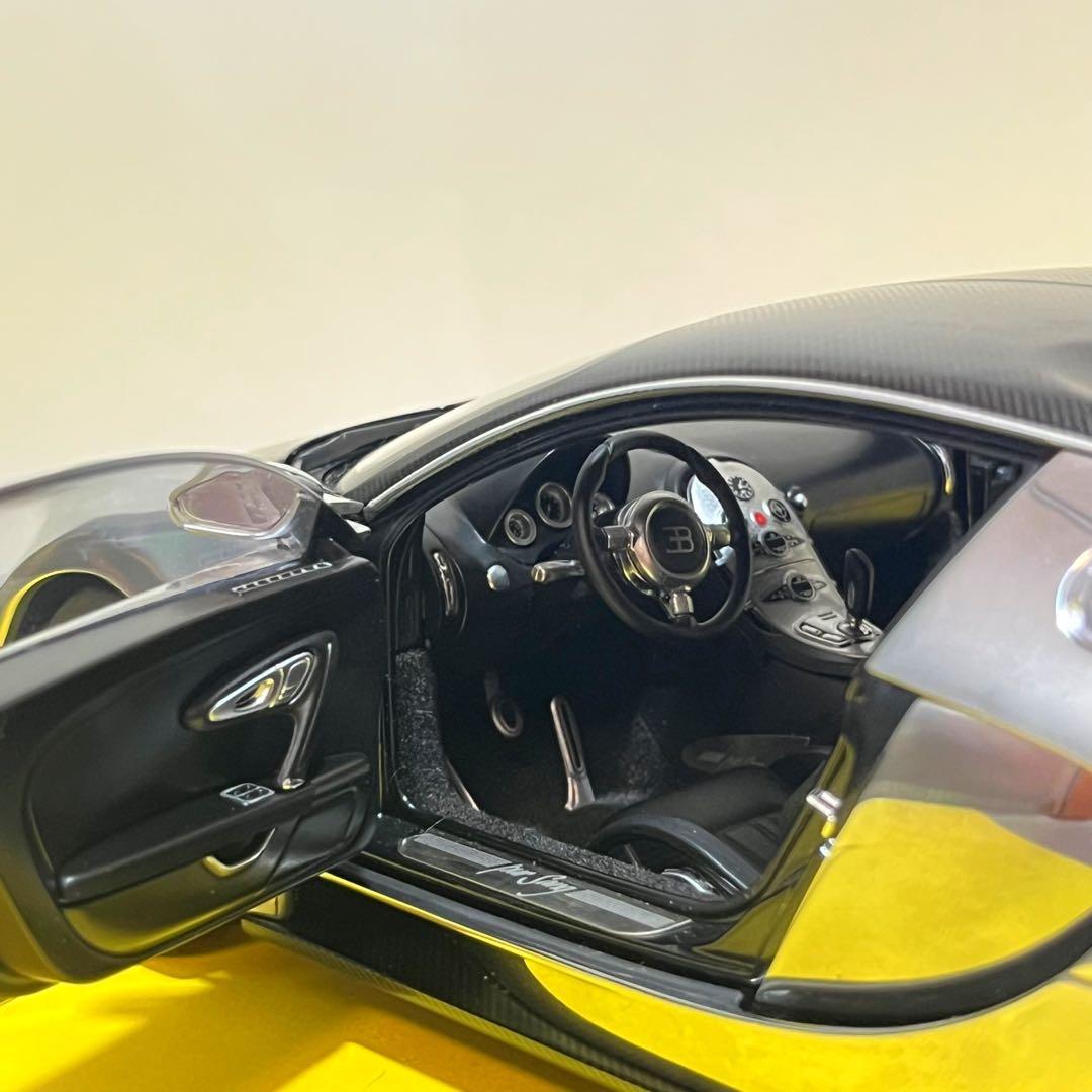 【大幅値下げ！】オートアート　1/18 ブガッティ ヴェイロン