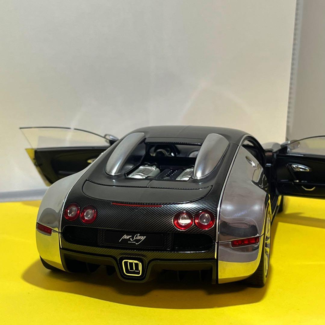 【大幅値下げ！】オートアート　1/18 ブガッティ ヴェイロン