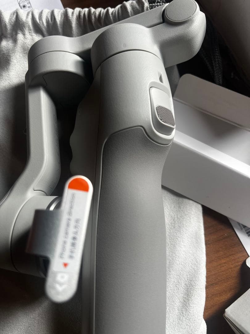 DJI Osmo Mobile 7 スタビライザー