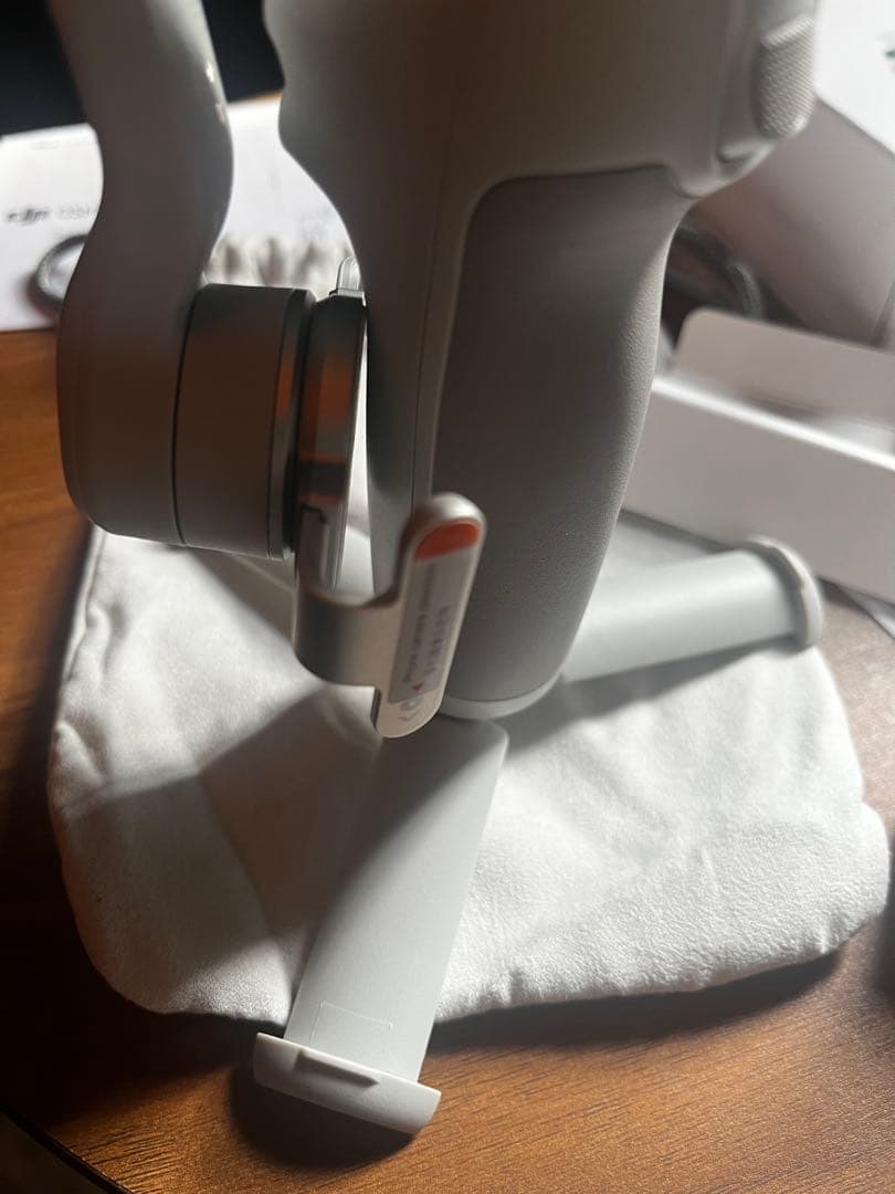 DJI Osmo Mobile 7 スタビライザー